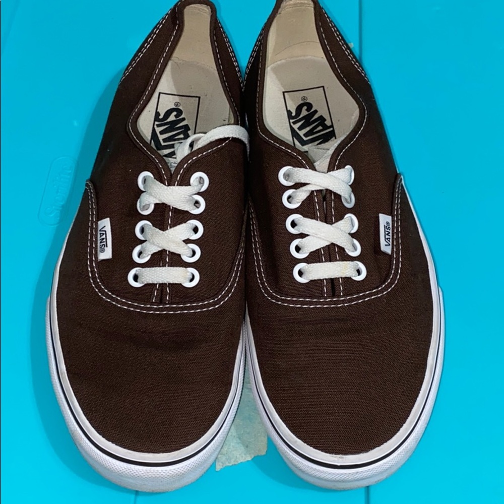 Vans - Picture 2 of 3